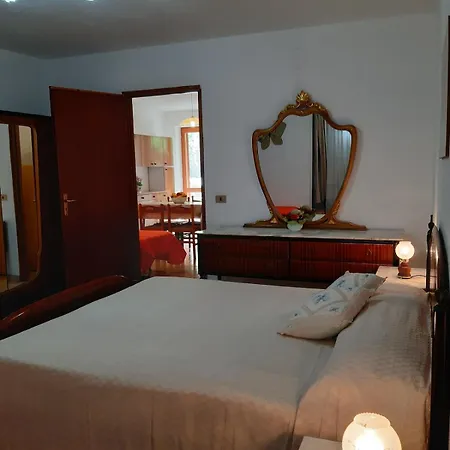 Nicole - Tavernetta Corallo Apartment *